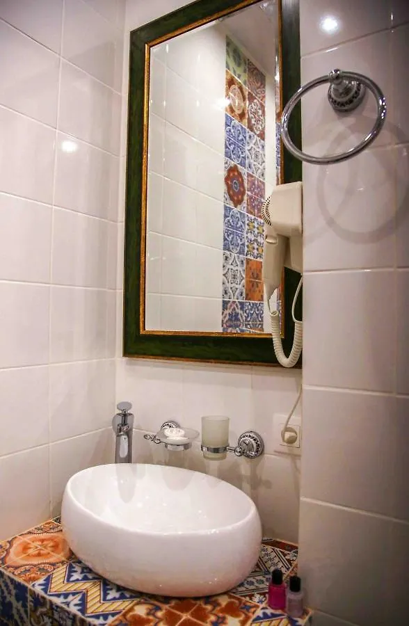 Ξενοδοχείο B&B Rooms Τυφλίδα